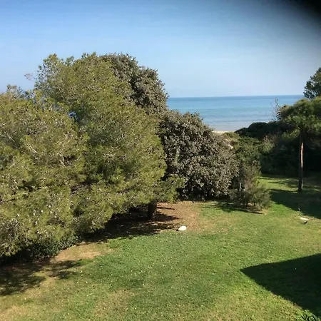 Entre Et Piscine
