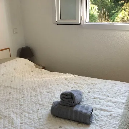 Apartment Entre Et Piscine